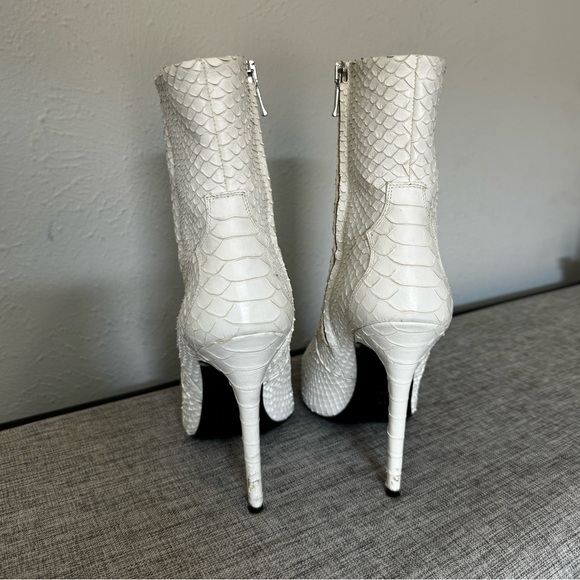 AMIRI Western Embossed Snakeskin Boots | 38.5EU - Picture 4 of 10